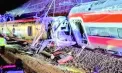 Cel puțin 39 de oameni au murit și 123 au fost răniți după ciocnirea a două trenuri de mare viteză în Spania. Imagini de la locul tragediei - VIDEO