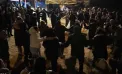 Nuntă ca pe vremuri la Ștefan Vodă: aproape un sat întreg, adunat sub un cort cât o ogradă – FOTO/VIDEO