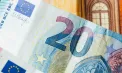 Curs valutar BNM pentru 26 ianuarie. Cât costă un euro și un dolar - FOTO