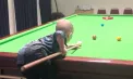 La doar doi ani și câteva luni, un băiețel a intrat în Cartea Recordurilor Guinness pentru aptitudinile sale excepționale la snooker - VIDEO