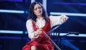 Moldoveanca Larisa Dascăl, artista care a cântat superb la fierăstrău pe scena „Românii au talent”. Carmen: „Ai dat grație acestui obiect care este destul de agresiv”
