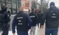 Organizatori ai unui „call-center” din Chișinău, care au lăsat cetățeni români fără milioane de lei - reținuți de polițiști. Cu ce se ocupau - VIDEO