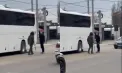 Bătaie în plină stradă, la Durlești. Momentul când un șofer îl lovește pe altul cu o bâtă. Ce spune poliția - VIDEO