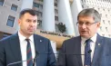 „Parlamentul s-a transformat într-un colhoz”: Vasile Costiuc împreună cu mai mulți deputați din opoziție cer demisia lui Igor Grosu: Au semnat un proiect de hotărâre - VIDEO