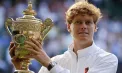 Italianul Jannik Sinner scrie istorie la Indian Wells: cucerește primul trofeu după o finală spectaculoasă cu Daniil Medvedev și revenirea de senzație de la 0-4 în tiebreak