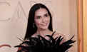 Demi Moore, apariție spectaculoasă pe covorul roșu la Premiile Oscar 2026. Rochia ei uimitoare a atras toate privirile