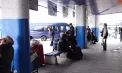 Circulația transportului de pasageri - dată peste cap în toată Moldova. Călătorii - nevoiți să caute soluții alternative: „Nuștiu ce să fac. Am vreo două ore de când stau" - VIDEO