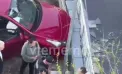Accident în capitală. Un automobil, grav avariat, după ce a intrat într-un gard  - VIDEO