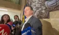 Șeful de secție al IP Botanica, vizat în dosarul de corupție, nu a fost adus în fața instanței: A depus o cerere în care invocă probleme de sănătate. Declarațiile avocatului acestuia - VIDEO
