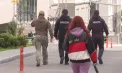 „Am luat copilul și ne-am evacuat”: Locatarii blocului de pe strada Sprâncenoaia povestesc despre momentele de panică după ce o dronă a căzut pe acoperișul blocului - VIDEO