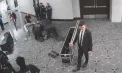 Noi imagini cu atacatorul de la cina lui Trump: A trecut de forțele de securitate în patru secunde - VIDEO