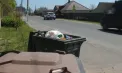 Peste 80 de mii de localnici din 12 localități din suburbiile capitalei riscă să rămână cu gunoiul la poartă: „Se sistează evacuarea deșeurilor”, avertizează autoritățile locale. Răspunsul Primăriei Chișinău – VIDEO
