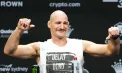 Sean Strickland produce surpriza anului în UFC și îi pune capăt seriei perfecte lui Khamzat Chimaev în lupta pentru centura mondială - VIDEO