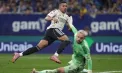 Real Madrid a obținut victoria cu Oviedo, chiar dacă nu mai contează în lupta pentru titlul din La Liga, Barcelona fiind deja campioană - VIDEO
