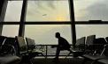 Zbor întârziat sau anulat? Pasagerii pot primi până la 600 de euro compensații: Comisia Europeană spune că operatorii aerieni nu pot refuza plata despăgubirilor - VIDEO
