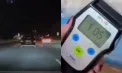 O șoferiță, prinsă în stare avansată de ebrietate la volan: a intrat pe contrasens în timp ce fugea de poliție - VIDEO
