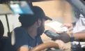 Un bărbat din Ocnița a urcat la volan, deși i-a fost anulat dreptul de a conduce, după ce de două ori a fost prins băut. Ce a refuzat la solicitarea polițiștilor