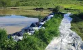 Autoritățile din Moldova intervin în continuare în zonele afectate de ploile abundente, iar drumul din Strășeni rămâne închis: Care este situația în alte localități - GALERIE FOTO