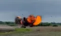 Imagini de groază din Ucraina: o dronă de tip Shahed s-a prăbușit lângă un tractor care lucra pe câmp și a explodat - VIDEO