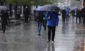 Ploi puternice în toată Republica Moldova la început de weekend. Ce temperaturi anunță meteorologii