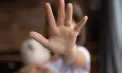 Un bărbat - condamnat la 9 ani de închisoare pentru că a abuzat sexual o adolescentă de 14 ani, dar și pentru violență în familie