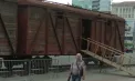 „Nu am fost de vină cu nimic”: mărturii dureroase la expoziția dedicată deportărilor staliniste, organizată în centrul Chișinăului - VIDEO