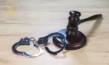 O clarvăzătoare - condamnată la nouă ani de închisoare: a înșelat două femei cu peste jumătate de milion de lei prin „ritualuri” și promisiuni false
