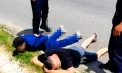 Au venit să ridice 320.000 de lei obținuți prin înșelăciune, dar au fost încătușați. Doi suspecți, reținuți în flagrant la Rezina - VIDEO