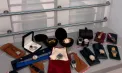 Bijuterii și ceasuri de lux de circa 250 de mii de dolari - găsite în bagajul unui pasager pe Aeroportul Internațional Chișinău - FOTO