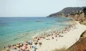 Alertă în Marea Mediterană din cauza unei bacterii. Mai multe plaje din Spania au fost deja închise