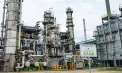 Două rafinării de petrol din Rusia, atacate într-un nou val de lovituri ucrainene cu rază lungă de acțiune