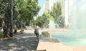 Temperaturile extreme au pus stăpânire pe Republica Moldova. Canicula sufocantă i-a făcut pe oameni să caute orice metodă de a se răcori - VIDEO