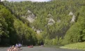 Atracția care cucerește turiștii în nordul Slovaciei: plimbările cu pluta pe râul Dunajec oferă peisaje spectaculoase și legende transmise din generație în generație - VIDEO