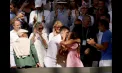 Djokovic, moment viral la Wimbledon: reacție savuroasă după o cerere în căsătorie din tribune, în timp ce sârbul și Sinner avansează în turul doi - VIDEO