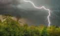 Cod GALBEN de ploi cu grindină și descărcări electrice aproape pe tot teritoriul Republicii Moldova. Până când este valabilă avertizarea meteo - FOTO