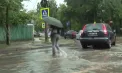 Ploile torențiale au făcut prăpăd în mai multe raioane ale țării: copaci doborâți, străzi transformate în râuri și zeci de intervenții ale salvatorilor - VIDEO