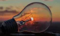 Seceta și nivelul critic al Dunării lovesc sistemul energetic al României. Primăriile sting iluminatul public, iar companiile își reduc activitatea pentru a economisi energie - VIDEO