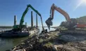 Operațiune fără precedent pe Dunăre. Primele barje încărcate cu rocă sunt scufundate pentru a salva reactorul 2 al Centralei Nucleare de la Cernavodă - VIDEO