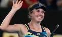 Surprize și la Mastersul feminin de la Toronto. Campioana de la Wimbledon, Linda Noskova, eliminată, iar Sorana Cîrstea părăsește competiția după un start ratat - VIDEO
