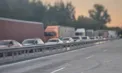 Ambuteiaje la ieșirea din Republica Moldova: zeci de mașini stau la coadă la punctul de trecere Sculeni - FOTO