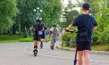 Trotinetele electrice, interzise în parcurile din București. Amenzile ajung la 500 de lei