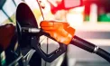 Prețurile carburanților cresc vertiginos în Republica Moldova. Șoferii sunt loviți de noi scumpiri - FOTO
