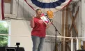 Misiune neobișnuită pentru soțiile din statul american Iowa, într-un concurs organizat anual: Au trebuit să-și strige soții cât, mai tare și mai convingător
