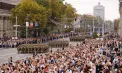 Parada militară, din nou în centrul Capitalei: militari și tehnică au defilat în fața mulțimii - VIDEO