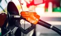 Benzina se scumpește, iar motorina se ieftinește. Cât vor achita șoferii din Moldova pentru carburanți la început de toamnă - FOTO