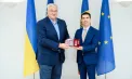 Mihai Popșoi, decorat de președintele Ucrainei cu Ordinul „Pentru Merit” de gradul II: distincția i-a fost înmânată la Chișinău de Andrii Sybiha - FOTO