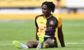 Golul sezonului în Anglia, marcat după doar câteva etape: un jucător de la Newport County a înscris din propria jumătate de teren - VIDEO