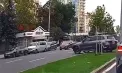 A traversat spațiul verde și a ajuns pe contrasens: un tânăr din Chișinău a rămas fără permis după ce a depășit numărul maxim de puncte de penalizare. Momentul, surprins de o cameră de bord - VIDEO
 