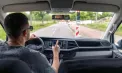 Schimbări importante pentru șoferii care merg în România: rovinieta se scumpește pentru mașinile mai poluante - VIDEO