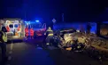 Accident fatal la Hîncești. Un bărbat a murit, iar alți doi au ajuns la spital, după ce mașina în care se aflau s-a izbit de un pilon